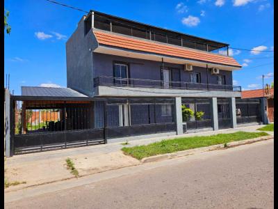 Casas Venta Santiago Del Estero EXCEPCIONAL CASA DE 3 PLANTAS EN BARRIO LOMAS DEL GOLF