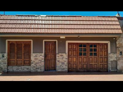 Casas Venta Santiago Del Estero  CASA EN VENTA- Amadeo Jacques Sur 144 - La Banda